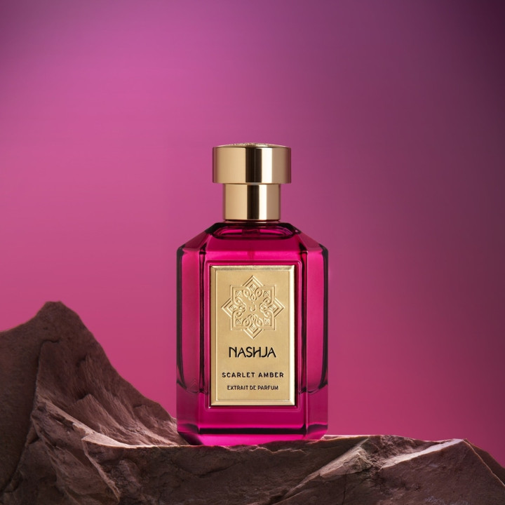 Scarlet Amber Extrait de Parfum