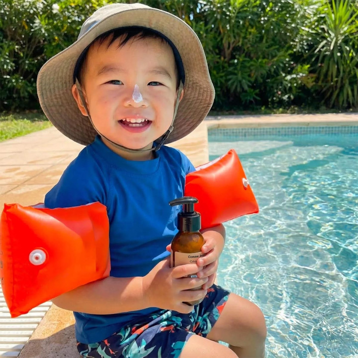 Crème solaire liquide minérale SPF 50 Vanille - Dès la Naissance