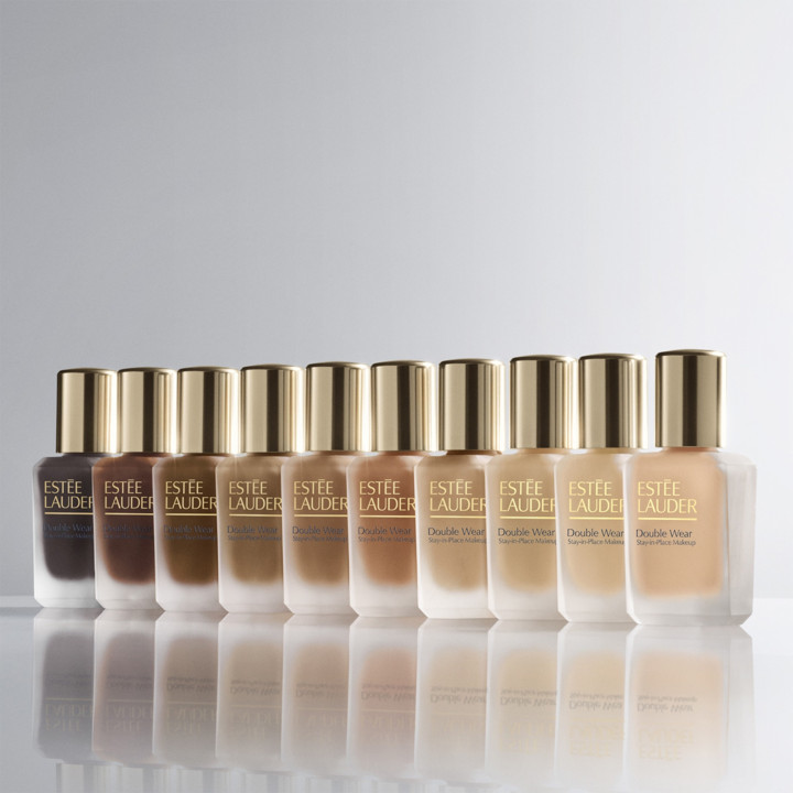 Double Wear Fond de Teint longue tenue intransférable SPF10