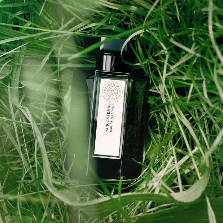 Sur L'Herbe Eau de Cologne - Lifestyle