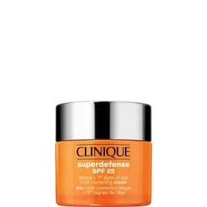 Superdefense SPF 25  Superdefense SPF 25 - Soin Multi-correction Fatigue + 1ers Signes de l'Âge - Peaux sèches à mixtes Superdefense SPF 25  Superdefense SPF 25 - Soin Multi-correction Fatigue + 1ers Signes de l'Âge - Peaux sèches à mixtes