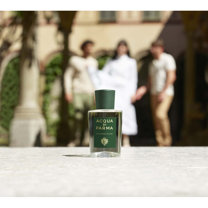 Colonia Club Eau de Cologne