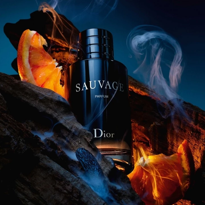 Sauvage de DIOR Parfum Flacon Recharge Incenza