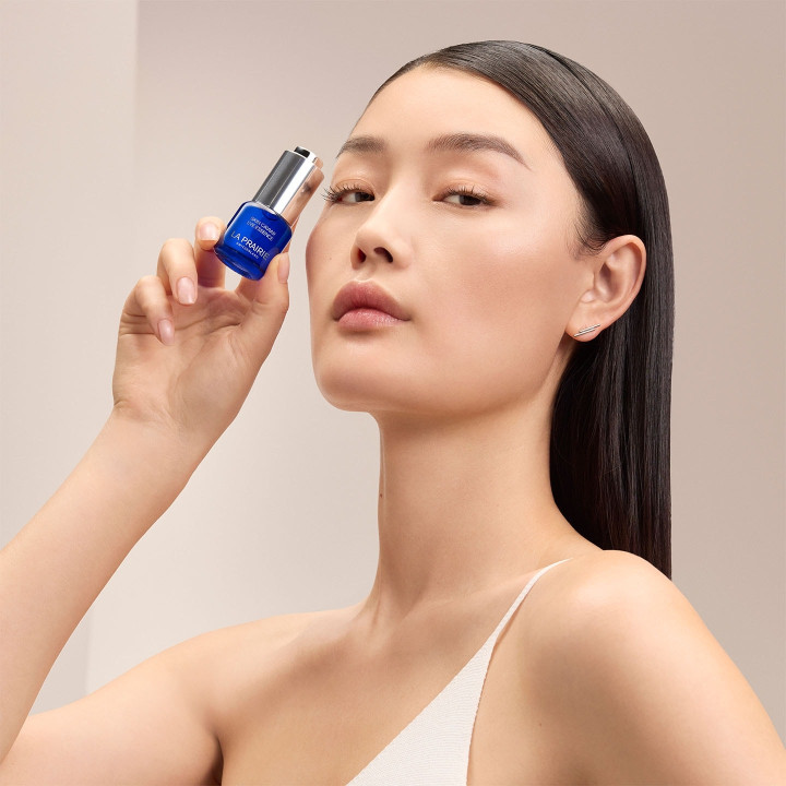 Skin Caviar Essence Gel Contour des Yeux