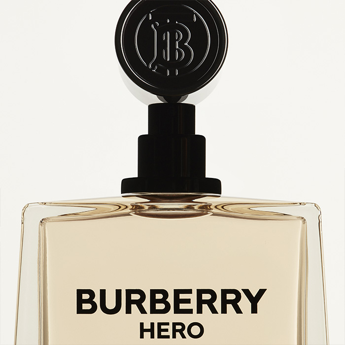 Flacon Burberry Hero Eau de Toilette BURBERRY - Incenza