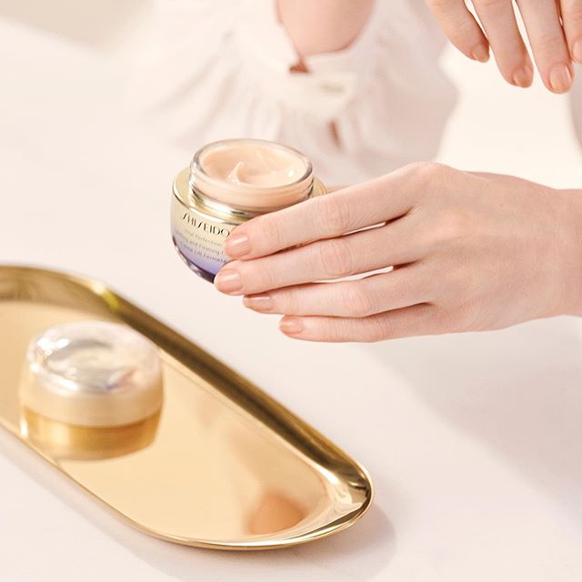 Shiseido - Incenza