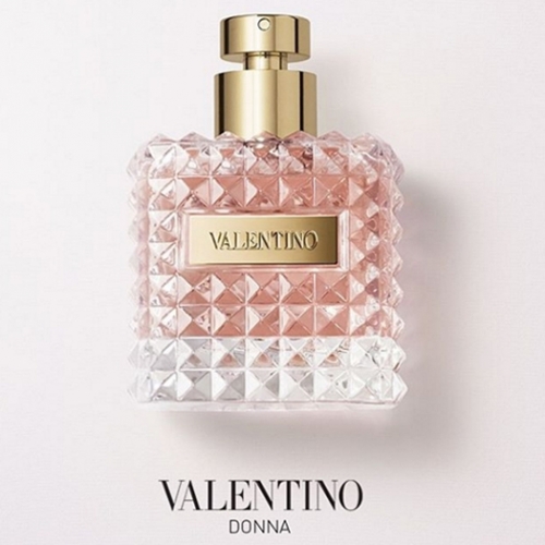 Valentino Donna, la Fragrance tout en Contrastes de Valentino
