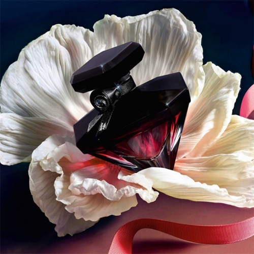 La Nuit Trésor Fleur de Nuit Lancôme, une Passion Nocturne