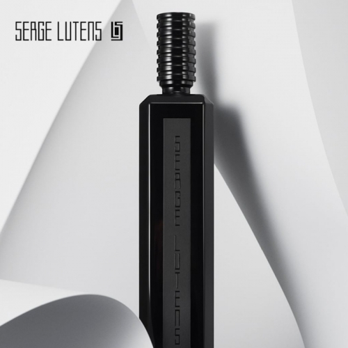 Collection Gratte-Ciel Serge Lutens, "Un Peu de Hauteur s'il vous plaît"