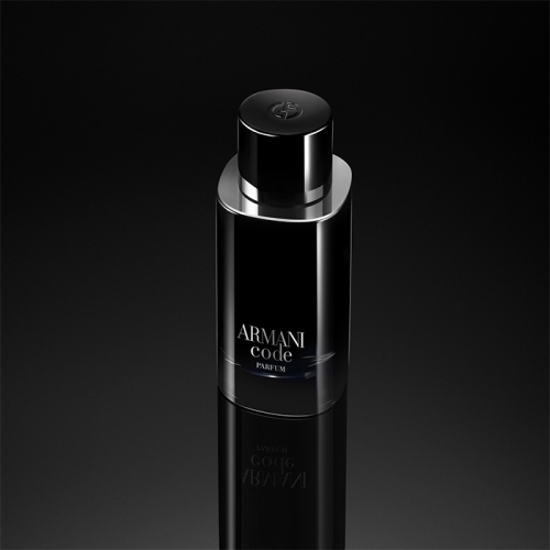 Armani Code Parfum Armani, un Homme Engagé